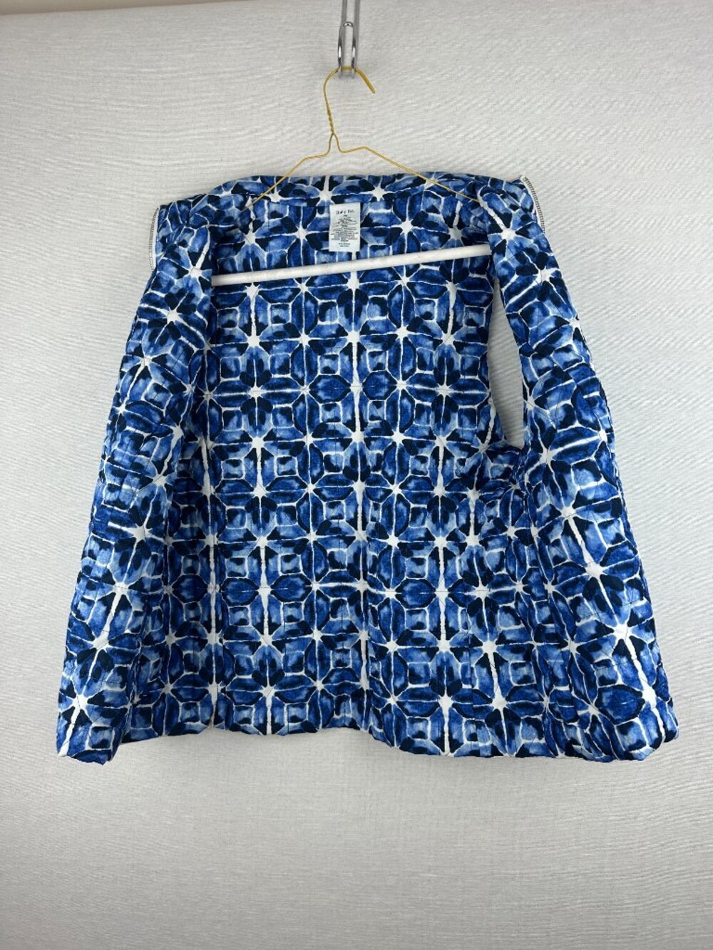 RUBY RD. WOMEN'S REVERSIBLE QIULTED PUFF VEST ONE SIDE w/ ZIPPER POCKET PM/SMALL - Picture 3 of 9